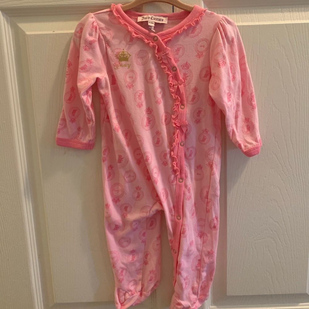 Juicy couture sleeper